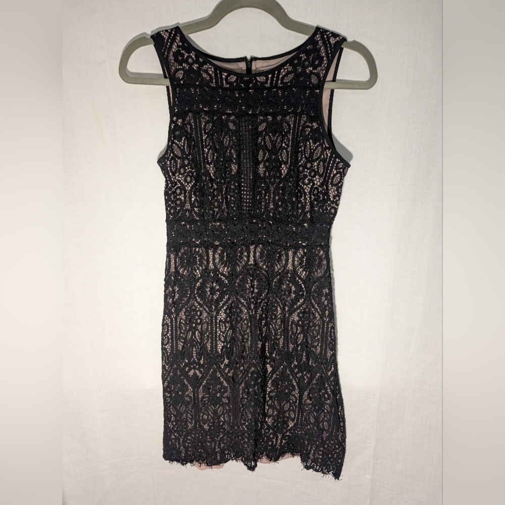 Loft Women's Sleeveless Lace Overlay Fitted Dress Size 4 Black